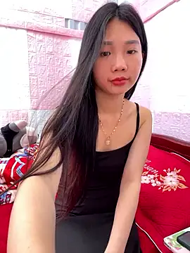 muoilinoc naked in live sex video chat