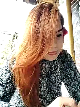 NadiraNoor naked in live sex video chat