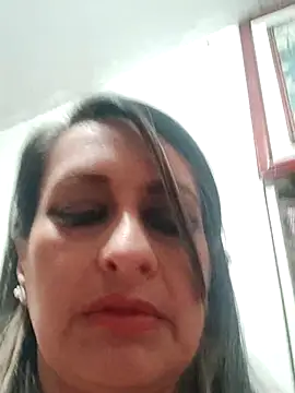Officein-girl78 naked in live sex video chat