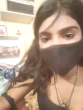 pari-hot naked in live sex video chat