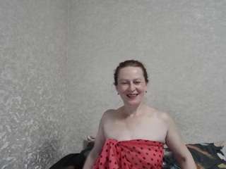 RomanElen on webcam for live free nude chat now