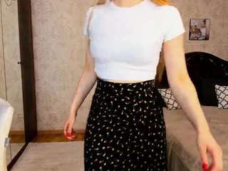 SelenaeMoore on webcam for live free nude chat now