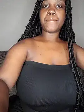 SexyMiniCandy naked in live sex video chat