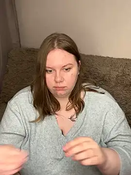 SonyaWilson naked in live sex video chat