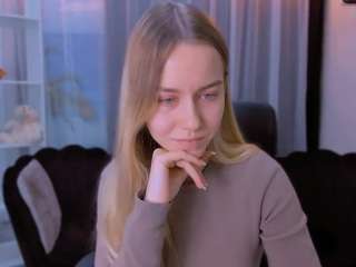 sun-sammy on webcam for live free nude chat now