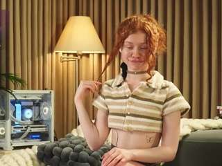 sweetymila on webcam for live free nude chat now