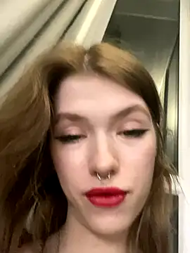 Too_Cute69 naked in live sex video chat