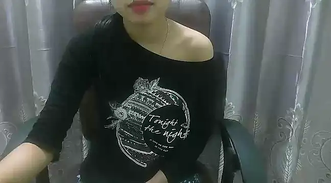 YourGfX naked in live sex video chat