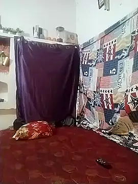 YRIMA1995 naked in live sex video chat