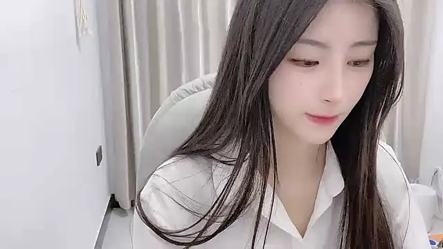 -Zoey naked in live sex video chat