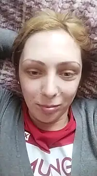 AlinaCish20 naked in live sex video chat