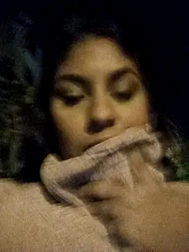 Angela_36 naked in live sex video chat