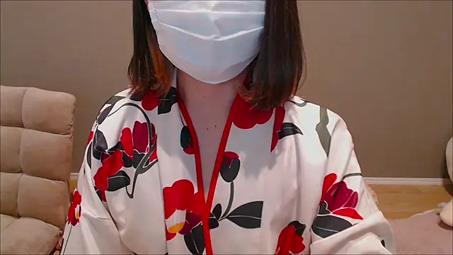 Chiak_ouo naked in live sex video chat