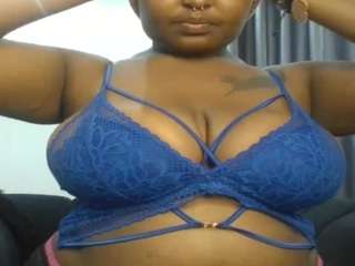 chubby-princess1 on webcam for live free nude chat now