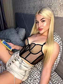 Cute_Barbieee naked in live sex video chat