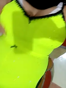 DLa3Ni naked in live sex video chat