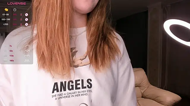 ElvinaFlack naked in live sex video chat