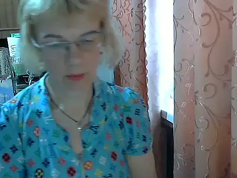 Emma__Mia naked in live sex video chat