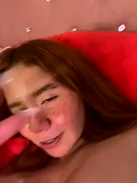 foxLena naked in live sex video chat