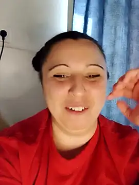 HoneyHoneyyyy1214 naked in live sex video chat