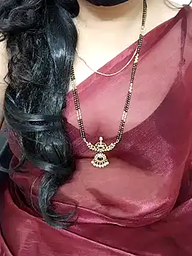 itsmekeerthi46 naked in live sex video chat