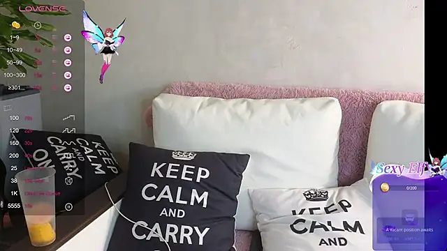 KimDavisBaby naked in live sex video chat