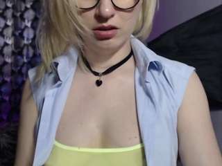luckypussy69 on webcam for live free nude chat now