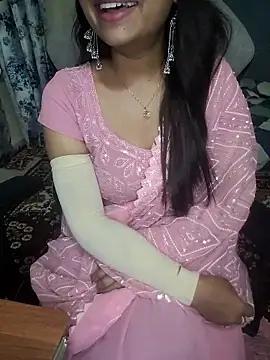 Maanvi naked in live sex video chat