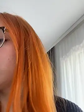 maialove naked in live sex video chat