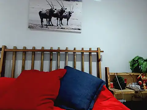 Naughty69Empress naked in live sex video chat