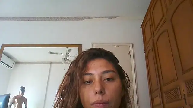 PacPrincess naked in live sex video chat