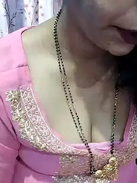 PRACHI_GUPTA naked in live sex video chat