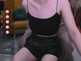 Princess-Lana on webcam for live free nude chat now