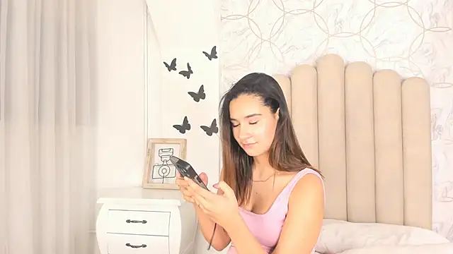 Princess_koch naked in live sex video chat