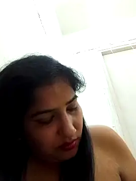 priya69mummy naked in live sex video chat