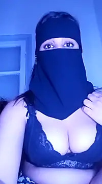 Ready-for-fun naked in live sex video chat