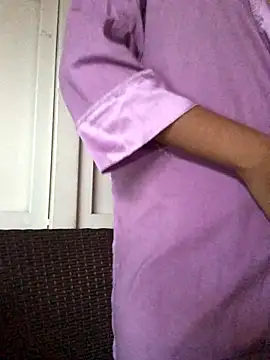 RoseePark naked in live sex video chat