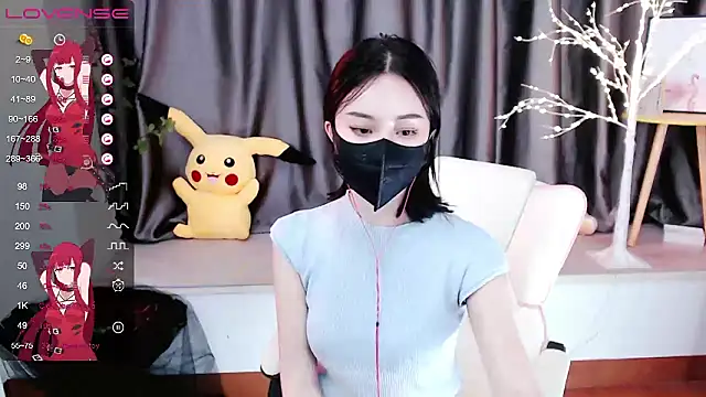 ruoling_19 naked in live sex video chat