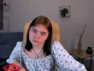sarah-luck on webcam for live free nude chat now