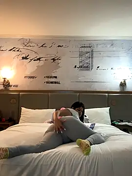 sarahcasablanca naked in live sex video chat