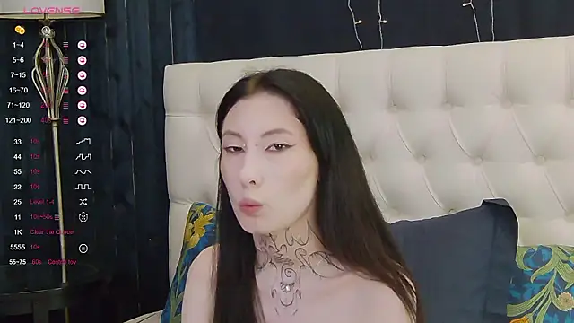 ScarlettCaroline naked in live sex video chat