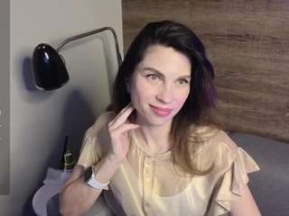 SelenaRase on webcam for live free nude chat now