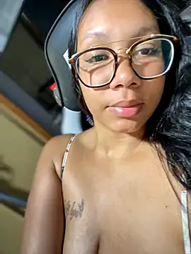 sha_squirt naked in live sex video chat