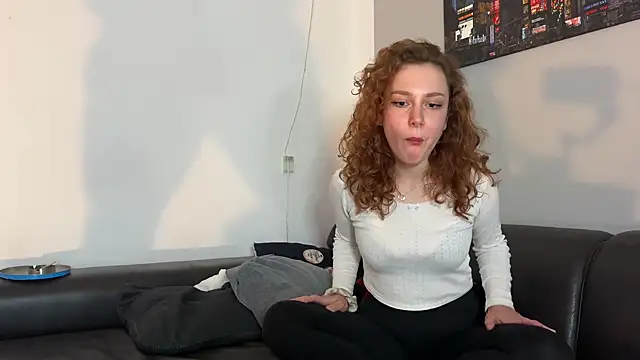 SophieandDavid naked in live sex video chat