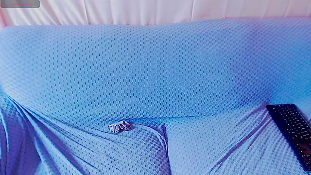 succubaamericana naked in live sex video chat