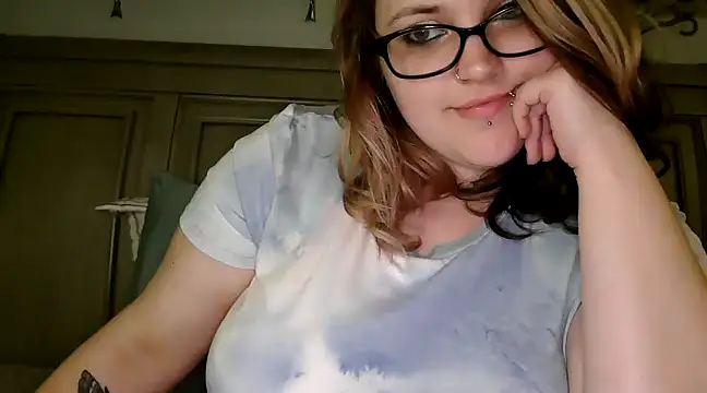 SweetCrazyKay naked in live sex video chat