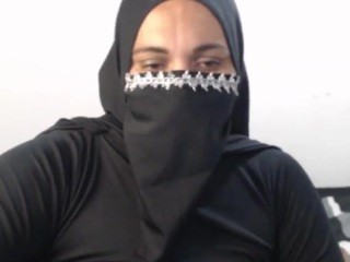 tanny-habith on webcam for live free nude chat now