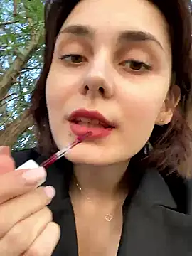 TerriWhite naked in live sex video chat