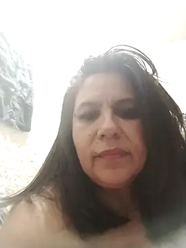 Vilainemarie naked in live sex video chat