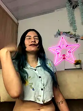 white_roxy_ naked in live sex video chat